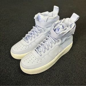 Nike SF AF1 Mid "Palest Purple/Purple Pulse" (AJ0424-500)